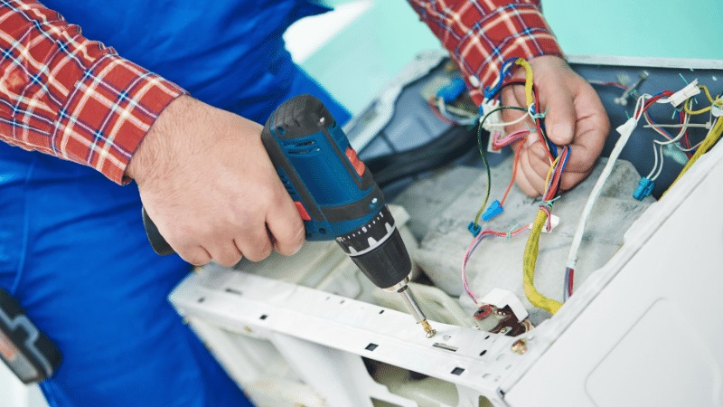 Yenimahalle York York çamaşır makinesi kart tamiri – Su almama arızası orijinal parça ile giderildi. - Teknik servis örneği